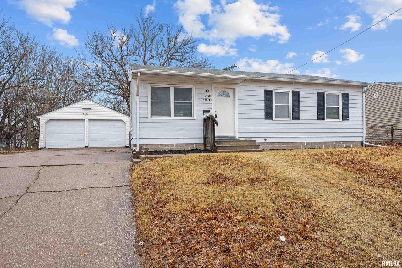 3922 8th St., East Moline, IL 61244