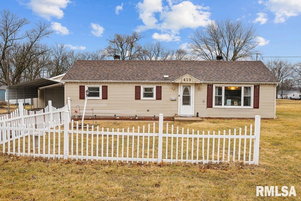 439 40th St., East Moline, IL 61244