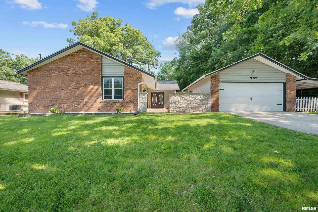 12405 Niabi Zoo Rd., Coal Valley, IL 61240