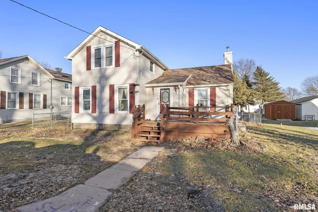 404 S 4th Ave., New Windsor, IL 61465