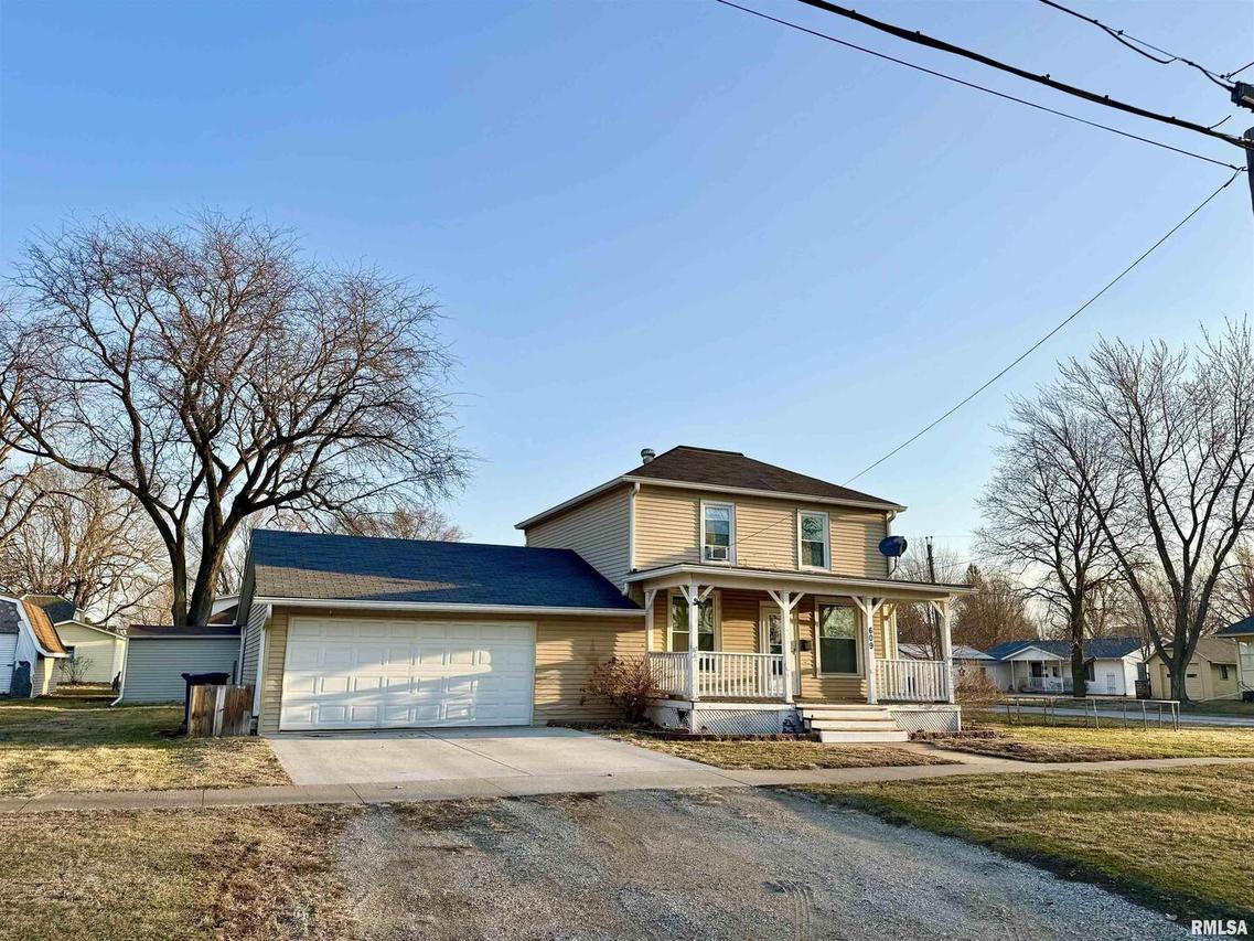 609 E Main St., Aledo, IL 61231