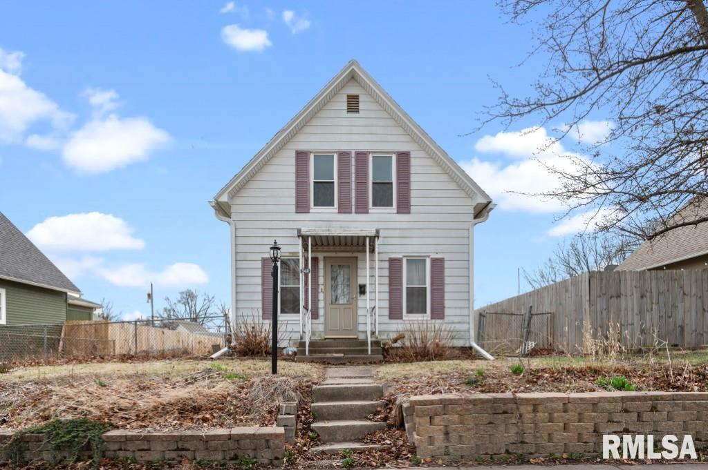 540 24th Ave., Moline, IL 61265