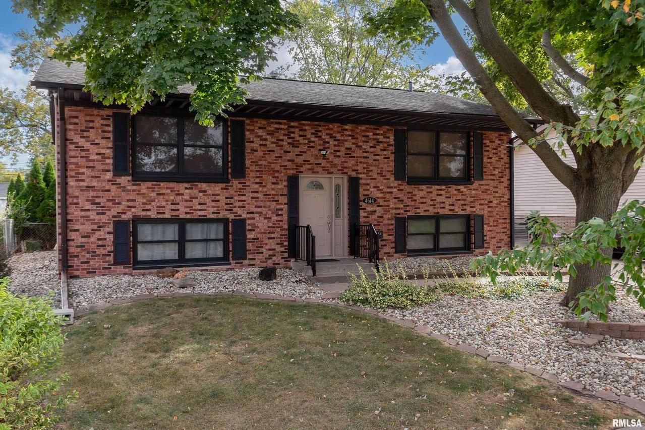 4614 47th St., Moline, IL 61265