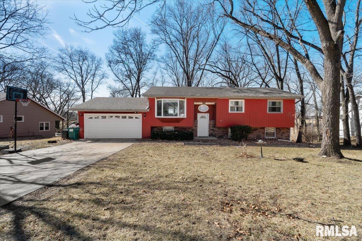 112 Hillcrest Dr., Geneseo, IL