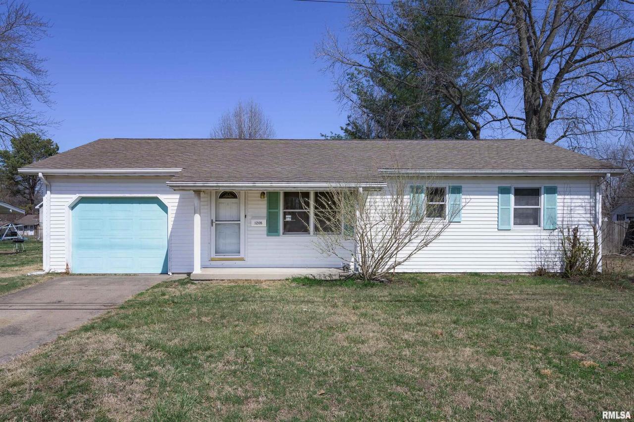 1208 E Boyton St., Marion, IL 62959
