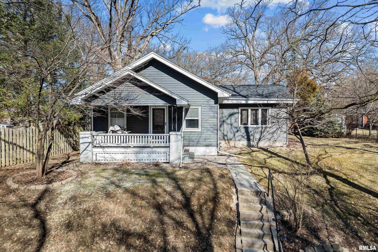 1119 24th Ave., Moline, IL 61265