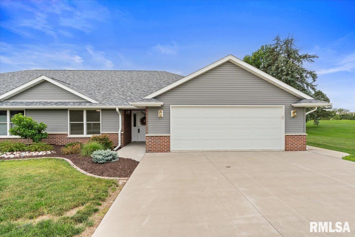 19109 Bluff Rd. #D, Geneseo, IL 61254