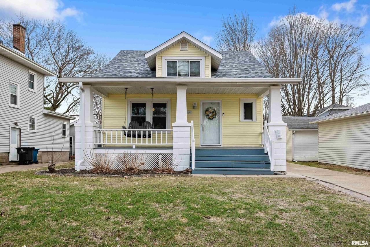 3014 22nd Ave., Rock Island, IL 61201