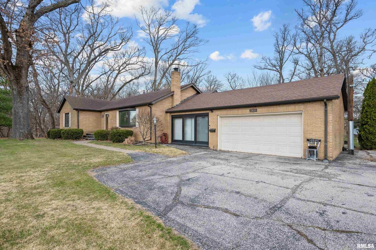 2831 31st Ave., Rock Island, IL 61201