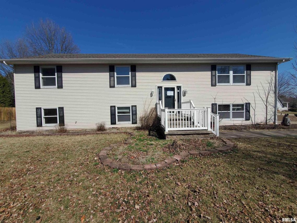 3115 Winchester Cir., Galesburg, IL 61401