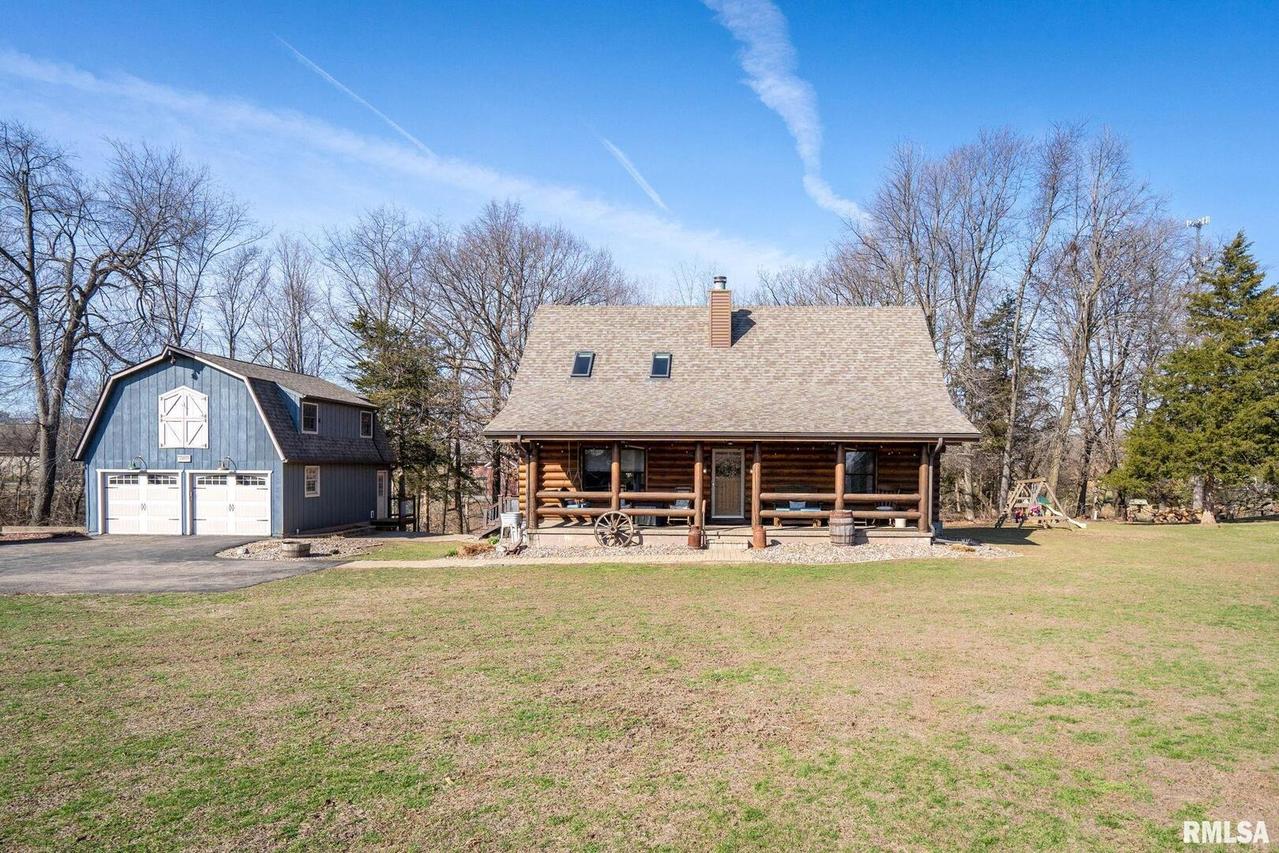 18201 50th Ct., East Moline, IL 61244