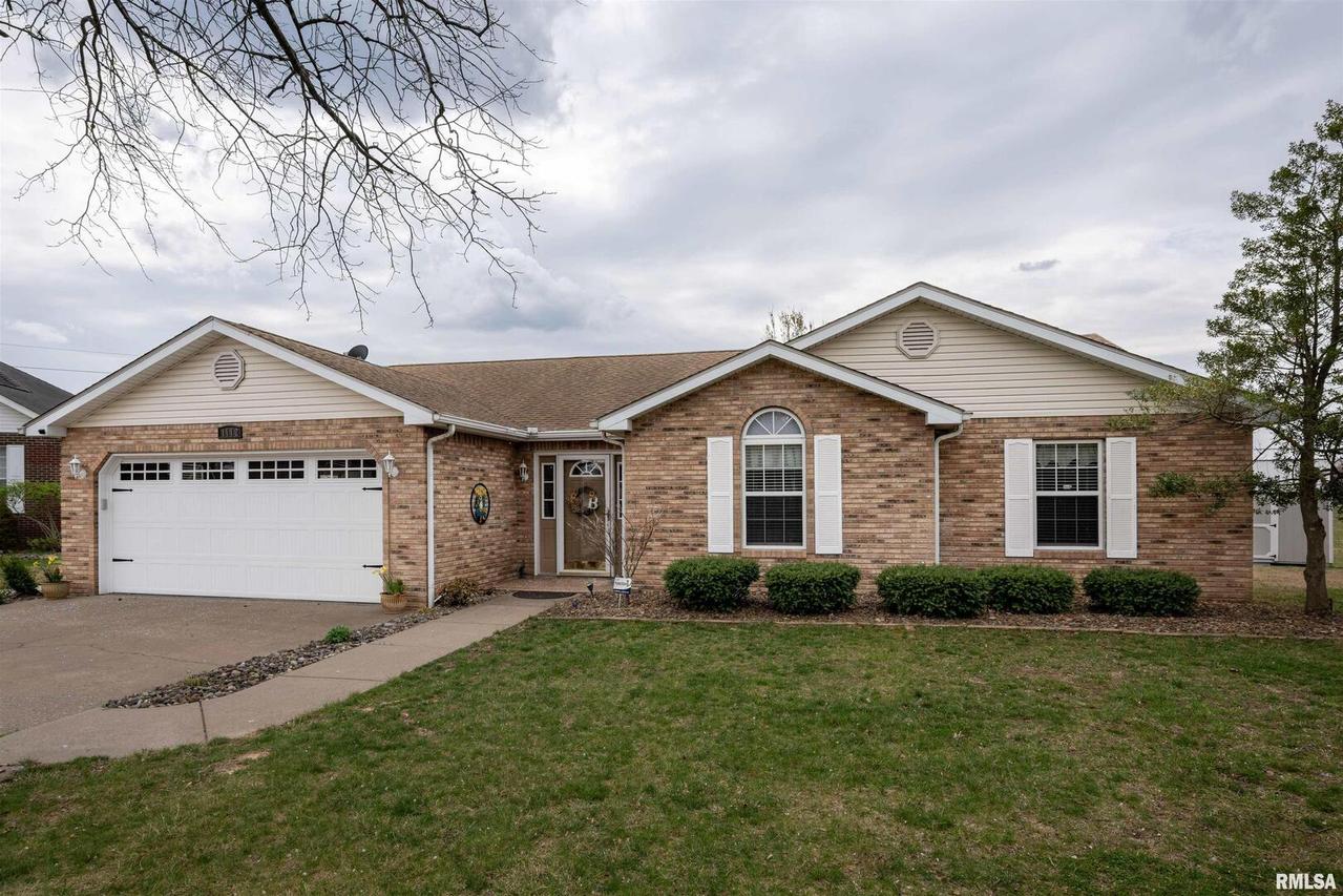 1112 Pemberton Dr., Marion, IL 62959