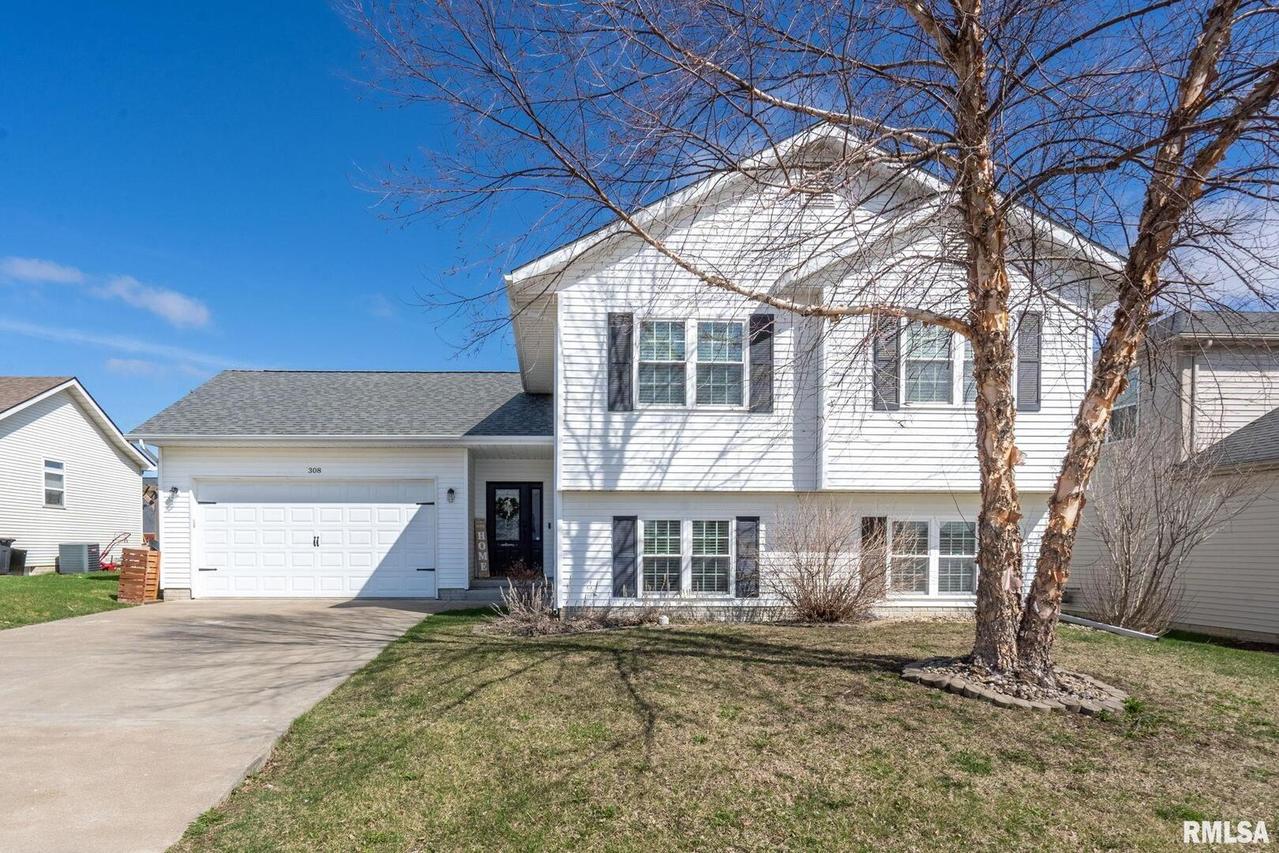 308 Portage Way, Colona, IL 61241