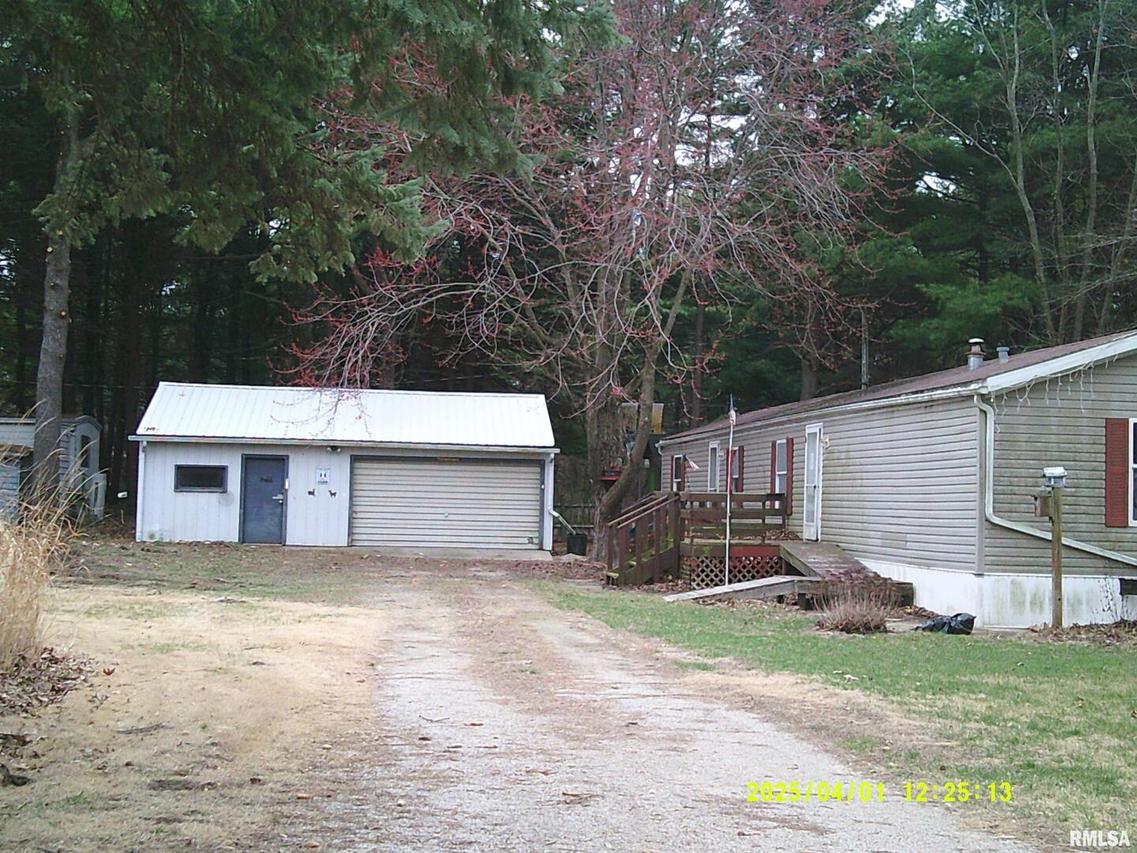 9268 Saint Jude Ave., Thomson, IL 61285