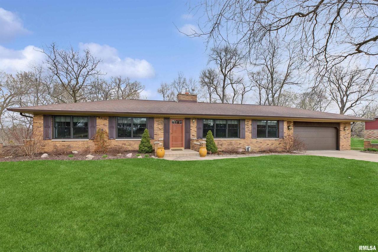 10711 50th St., Milan, IL 61264