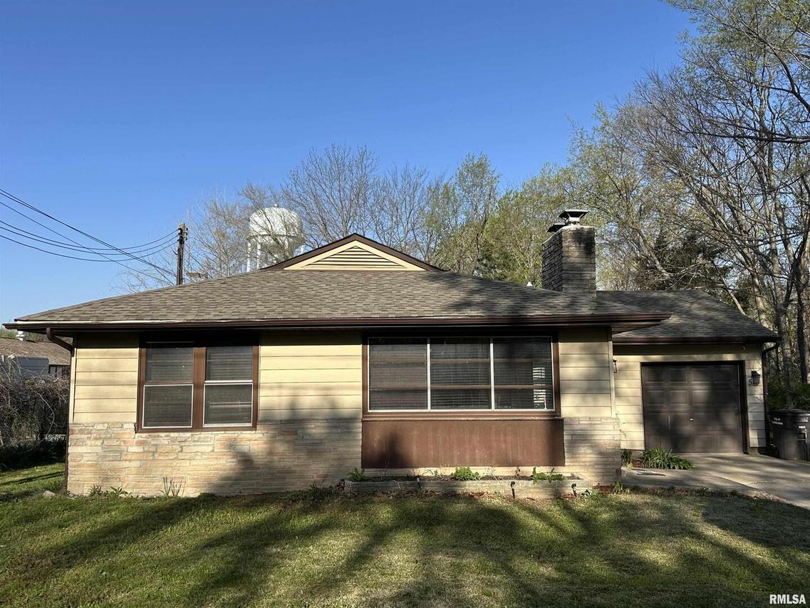 510 N Oakland St., Carbondale, IL 62901