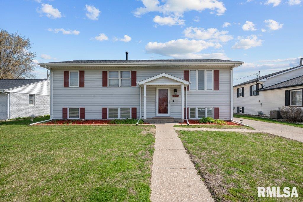 648 Green Park Ave., Colona, IL 61241