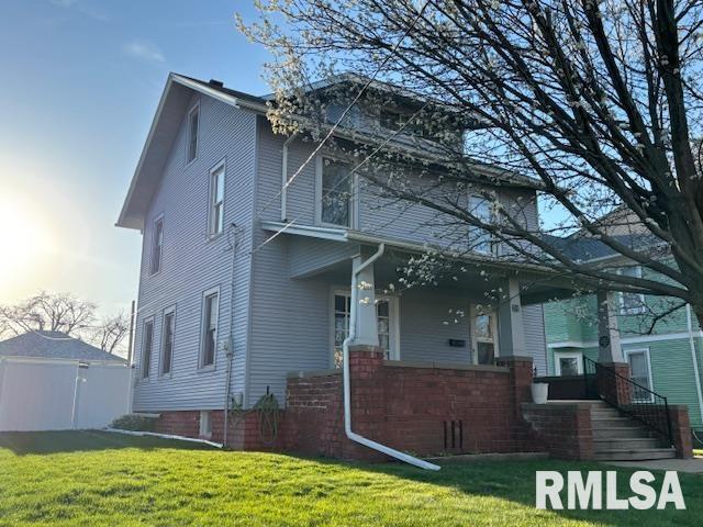 713 Henry St., Kewanee, IL 61443