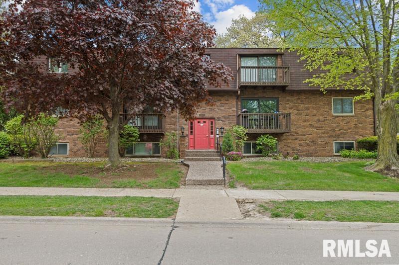 3124 4th St. #4, Moline, IL 61265