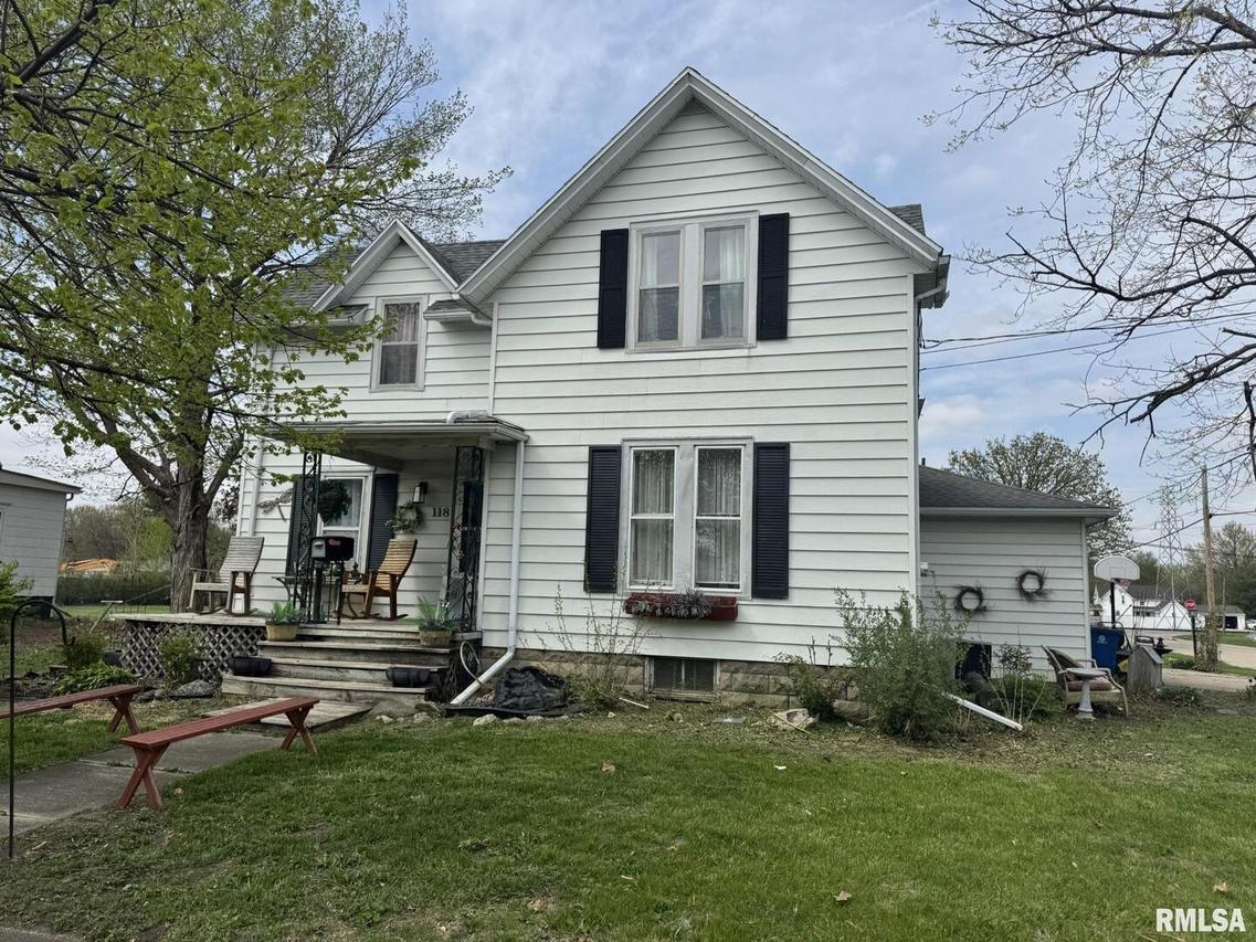 118 NE 1st St., Galva, IL 61434