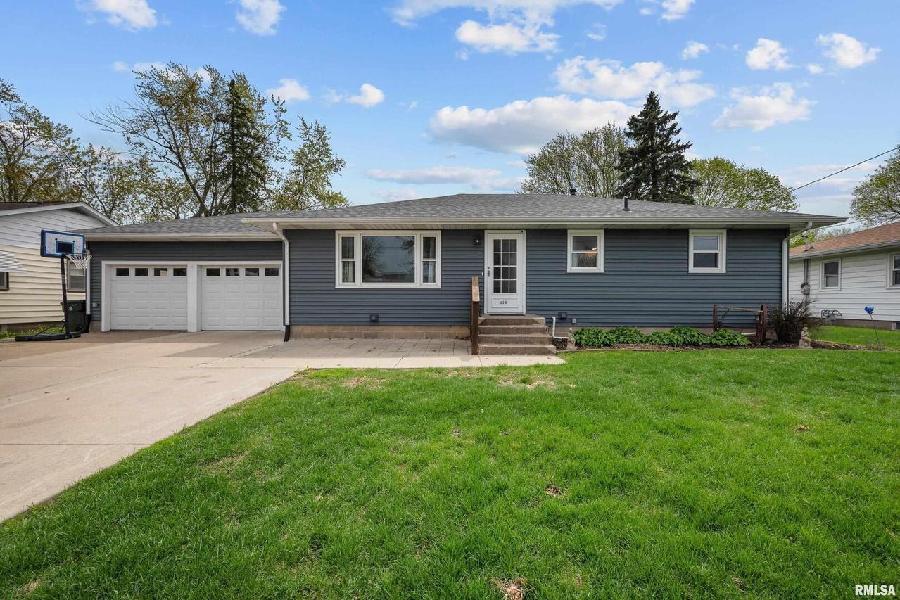 618 E Chestnut St., Geneseo, IL 61254