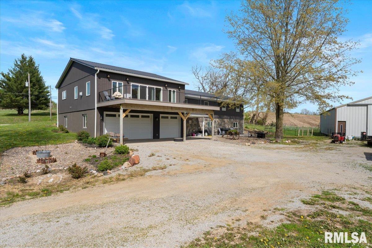 928 155th Ave., Milan, IL 61264