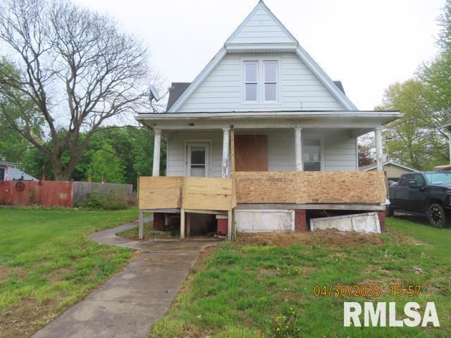 973 S Pearl St., Galesburg, IL 61401