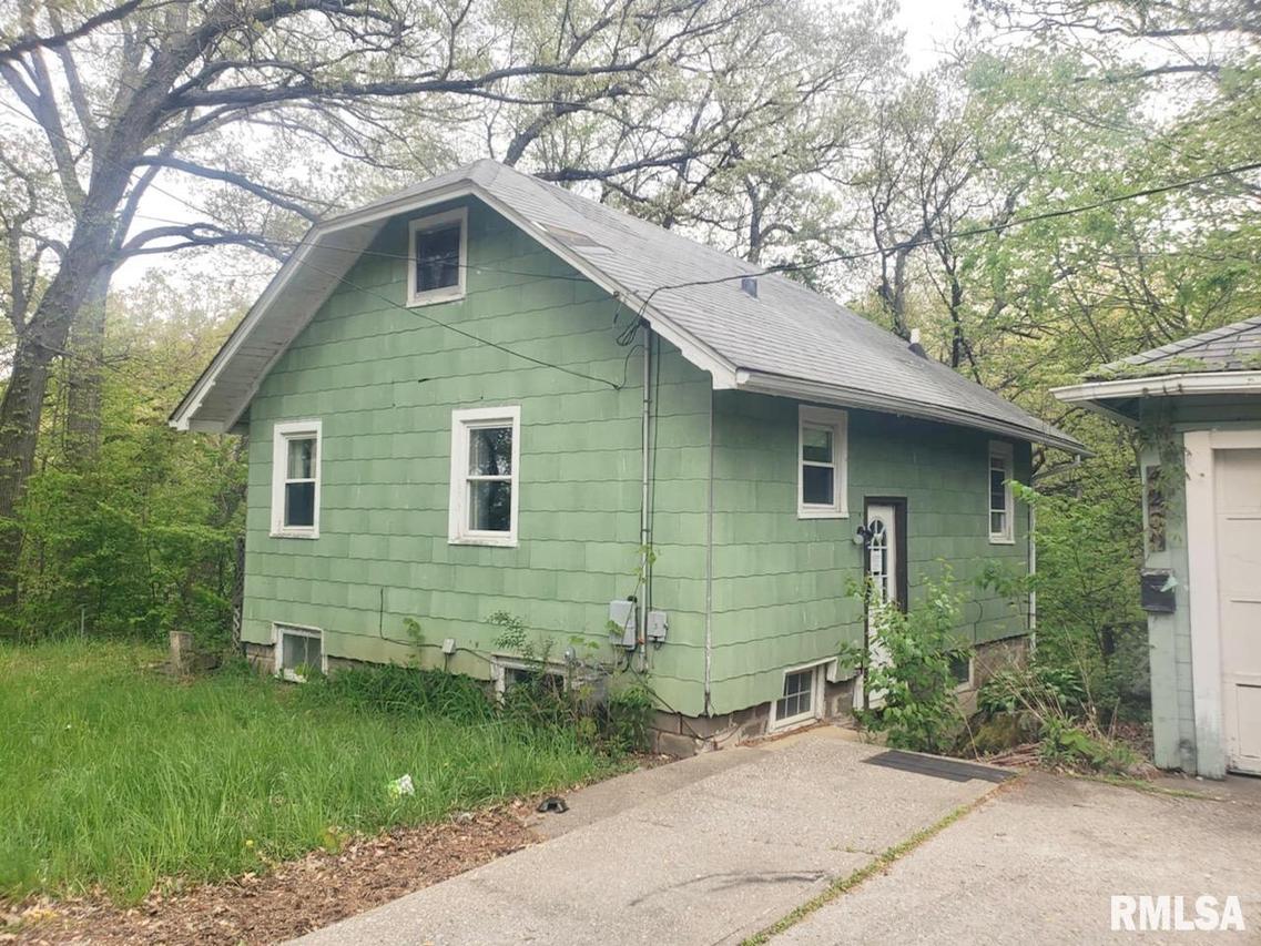 4230 13th Avenue Ct., Rock Island, IL 61201