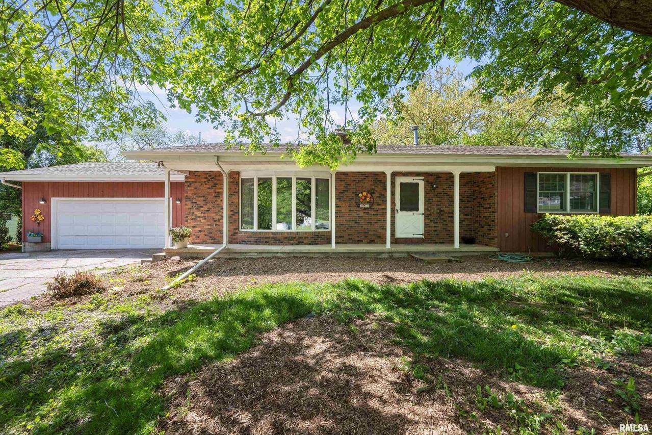 23310 38th Avenue Ct., Port Byron, IL 61275