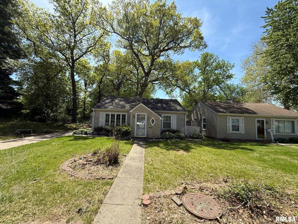 4536 23rd Ave., Rock Island, IL 61201