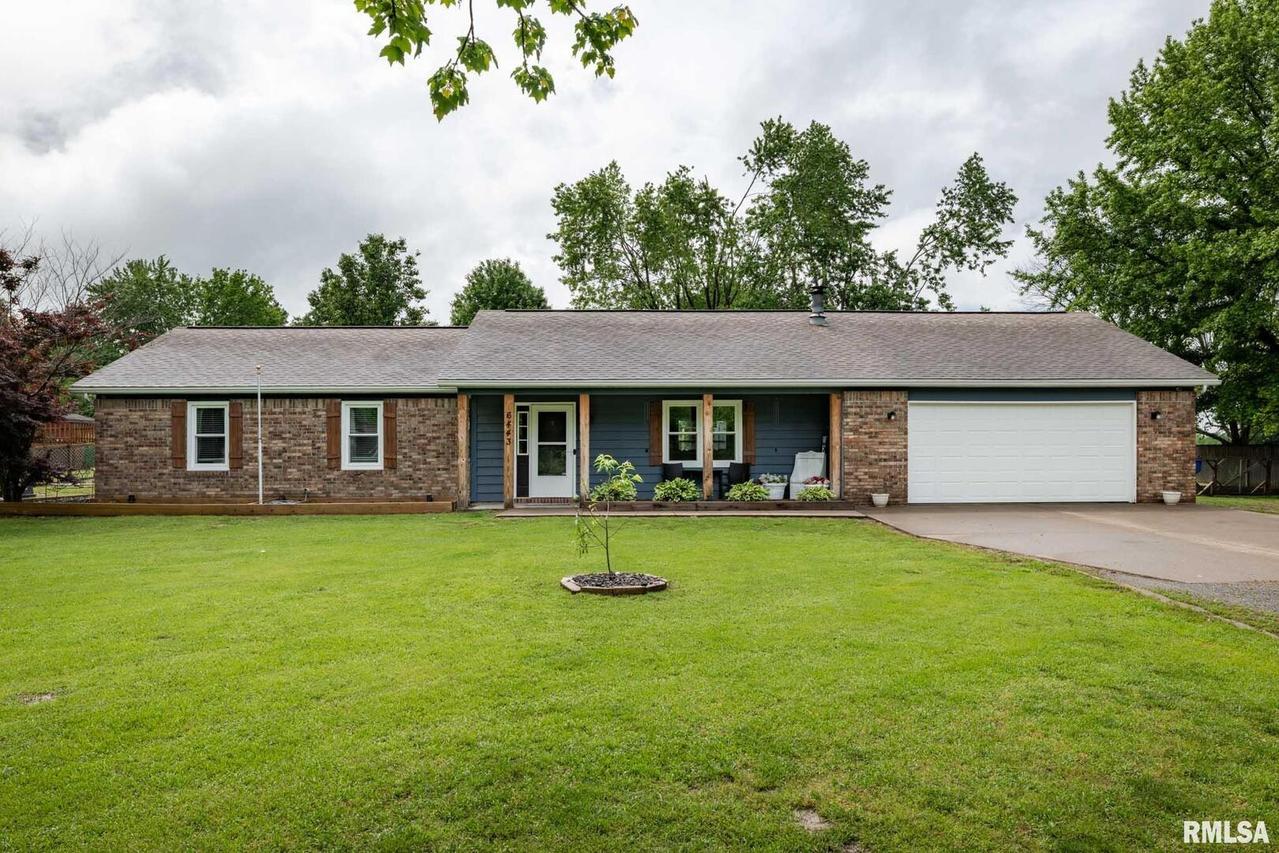 6443 Roberts Rd., Marion, IL 62959