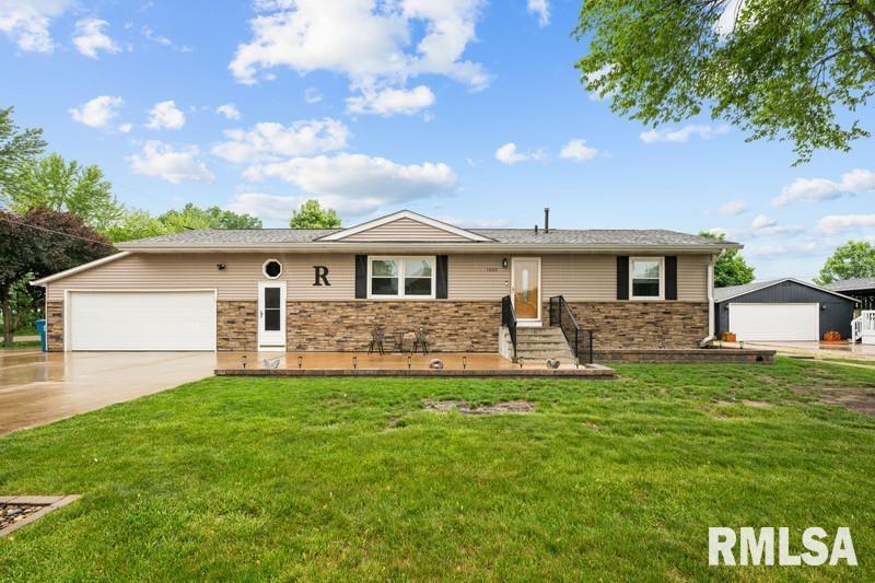 1005 17th St., Port Byron, IL 61275