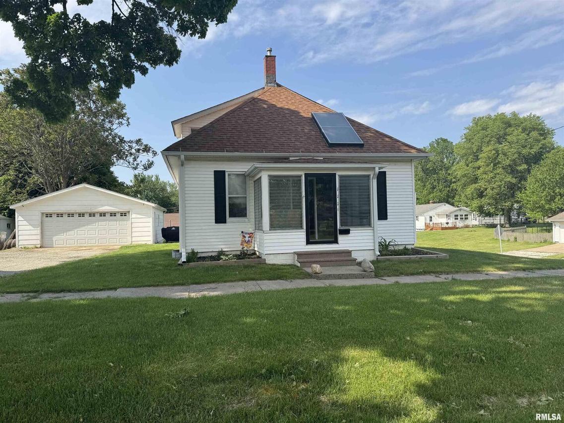 111 NE 5th St., Aledo, IL 61231