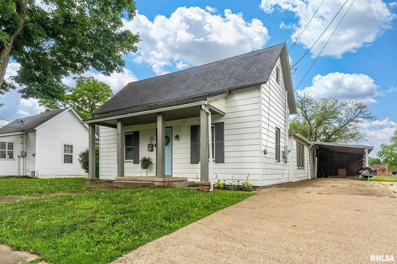 231 Mcneil St., Carterville, IL 62918