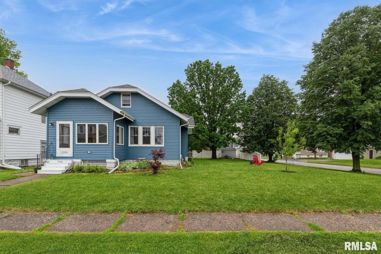 506 18th Ave., Moline, IL 61265