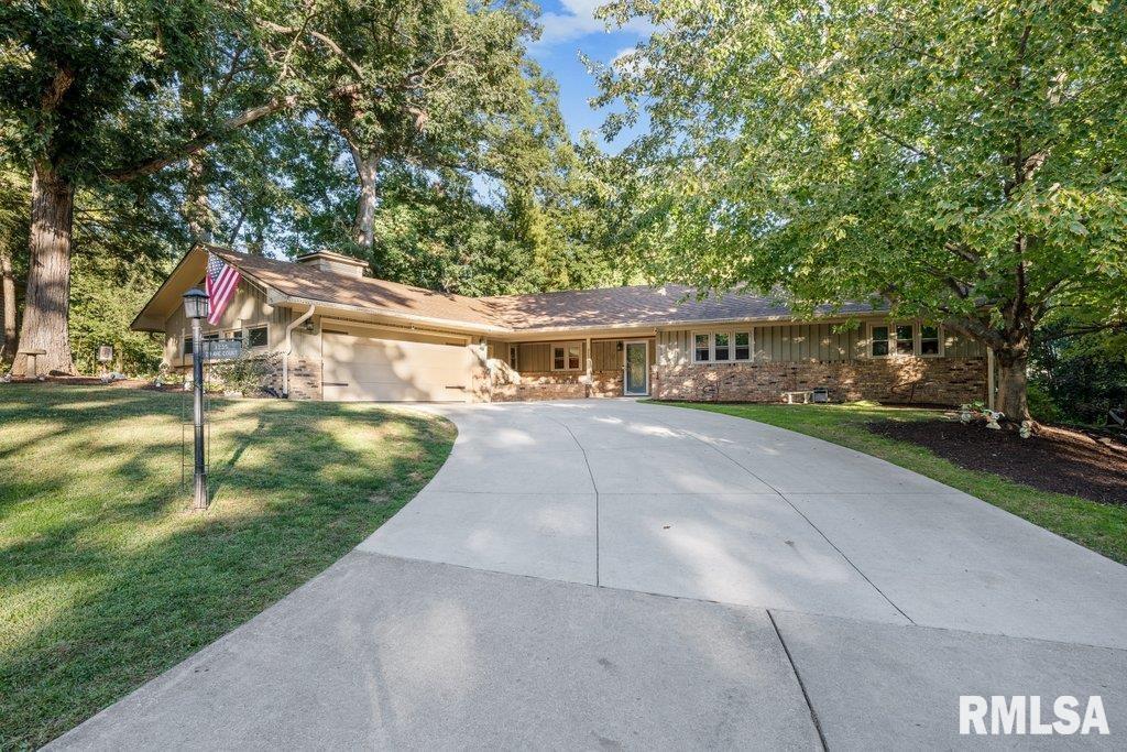 3235 29th Avenue Ct., Rock Island, IL 61201