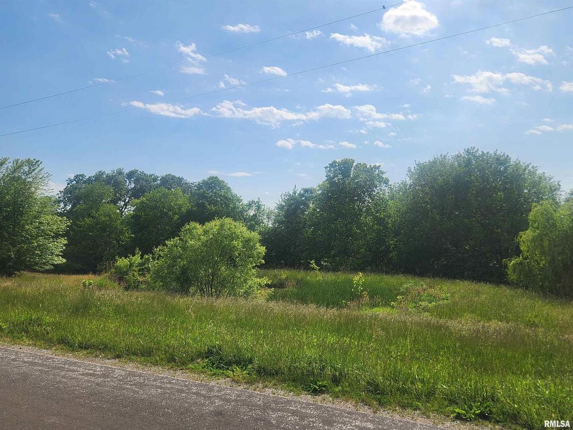 1921 E 1250th Ave., Mendon, IL 62351