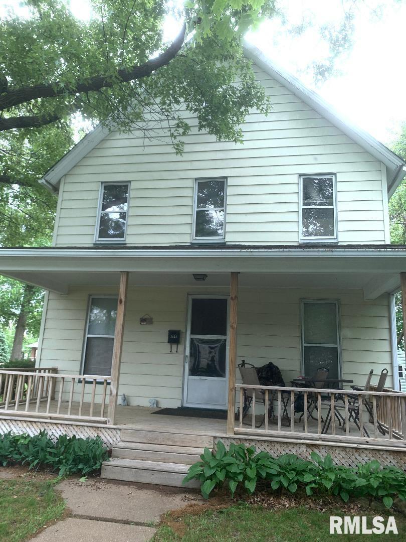 1424 29th Ave., Moline, IL 61265