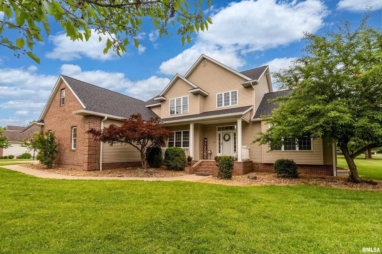 1404 Belle Terre Ct., Herrin, IL 62948