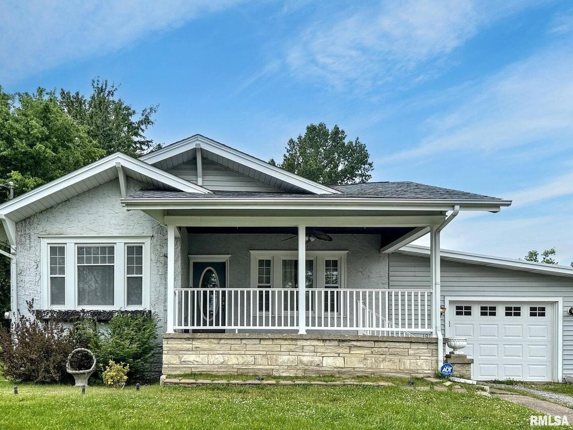 1010 W White St., Marion, IL 62959