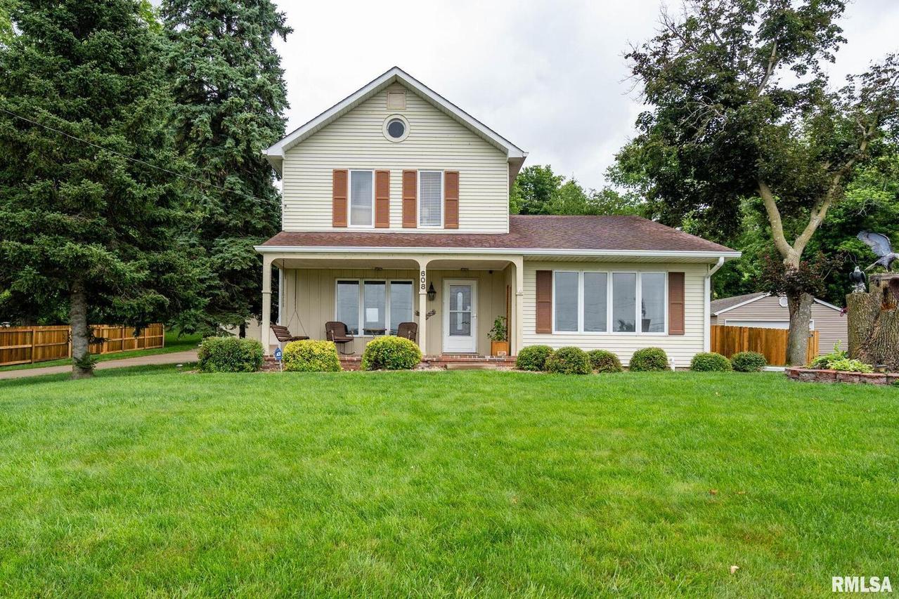 608 S Main St., Port Byron, IL 61275