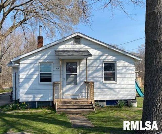 304 Exchange St., Colona, IL 61241