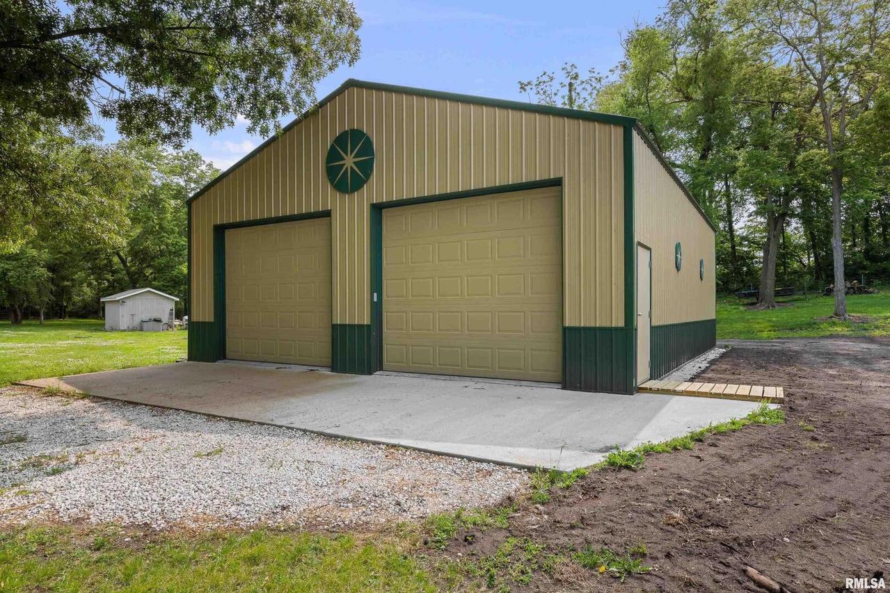 Lot 7 River Rd., Cordova, IL 61242