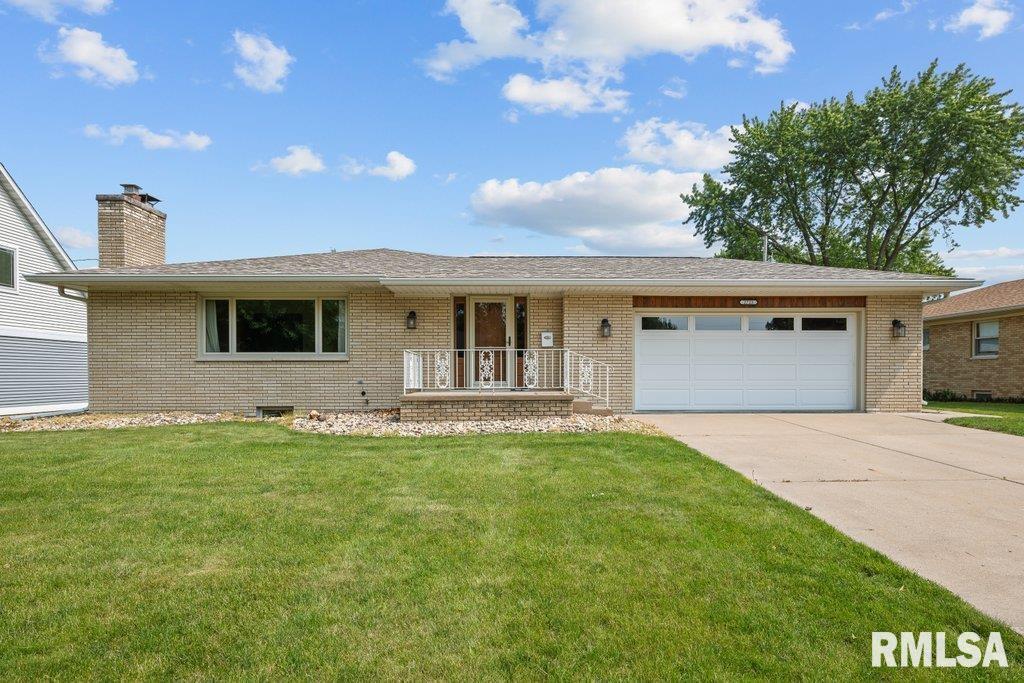 2723 28th Ave., Rock Island, IL 61201