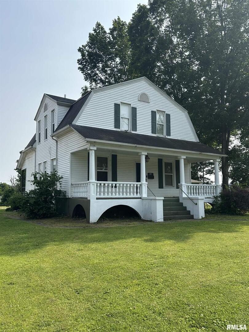 100 Lincoln St., Anna, IL 62906