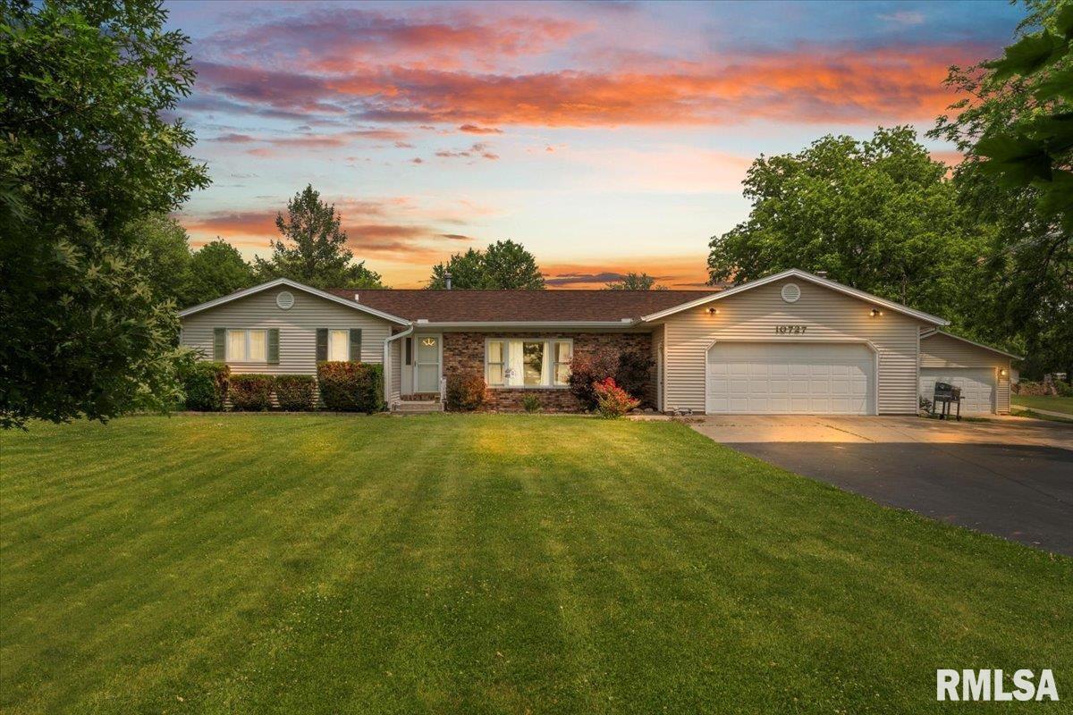 10727 95th St., Coal Valley, IL 61240