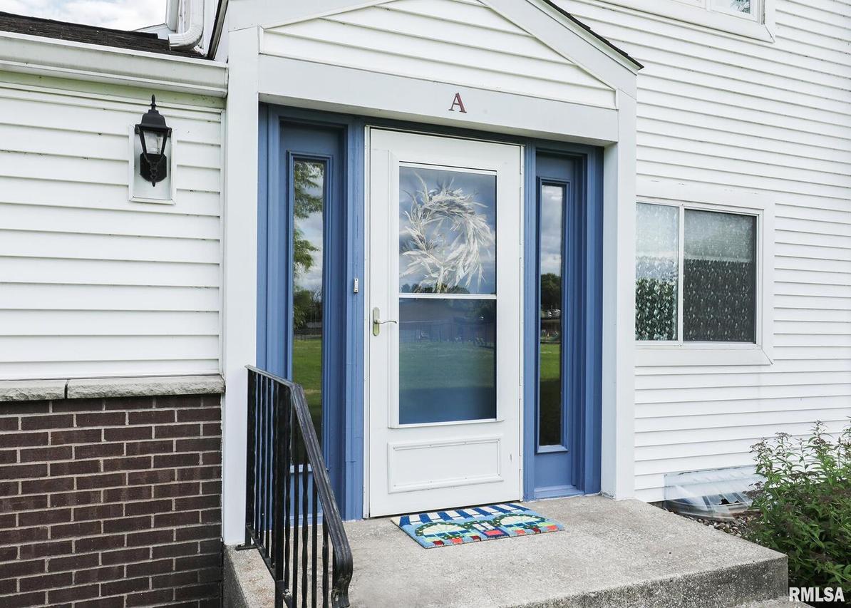 3930 38th St. #A, Rock Island, IL 61201