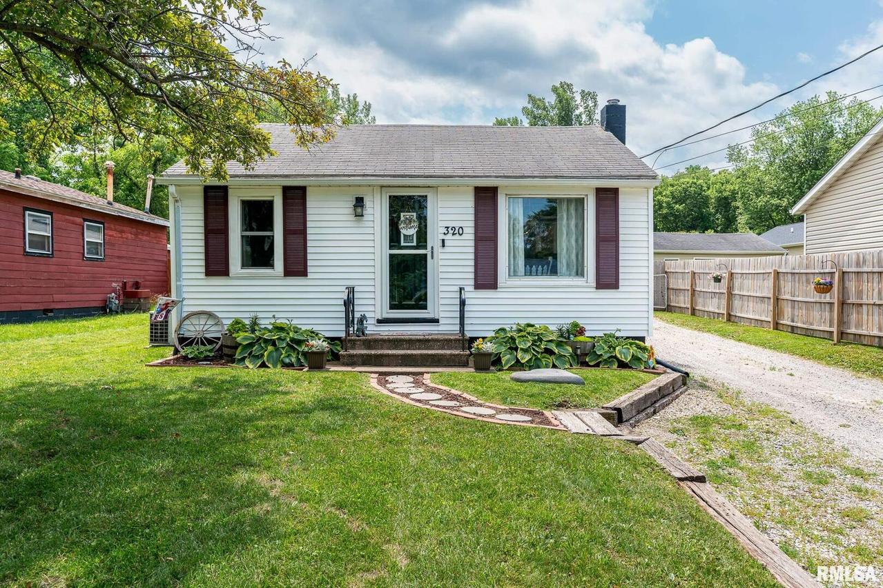 320 14th Ave., Milan, IL 61264