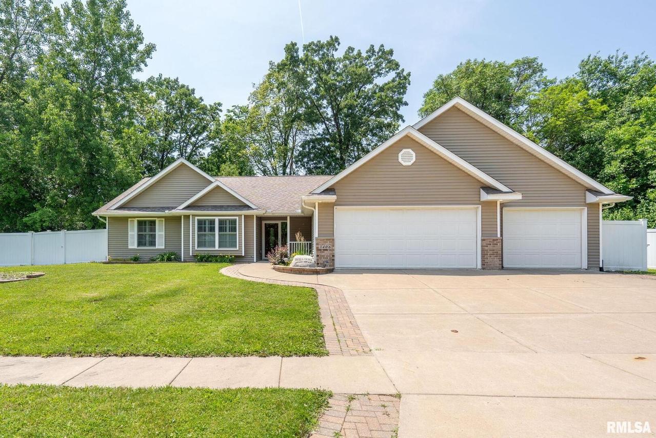 3406 Shadow Wood Ct., Milan, IL 61264