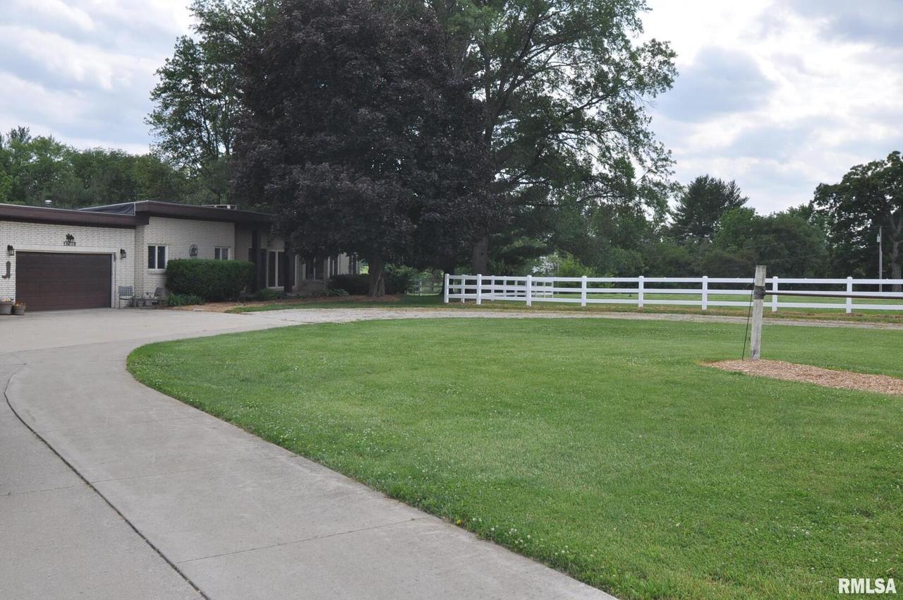 18616 N 35th Ave., East Moline, IL 61244